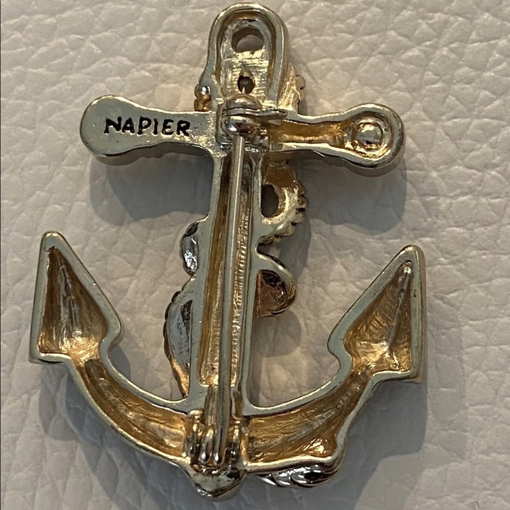 Napier Brooch BOAT ANCHOR Gold Tone Setting Navy Enamel Rhinestones PIN 1.5” H - Picture 6 of 8
